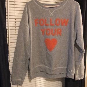 American eagle crew neck